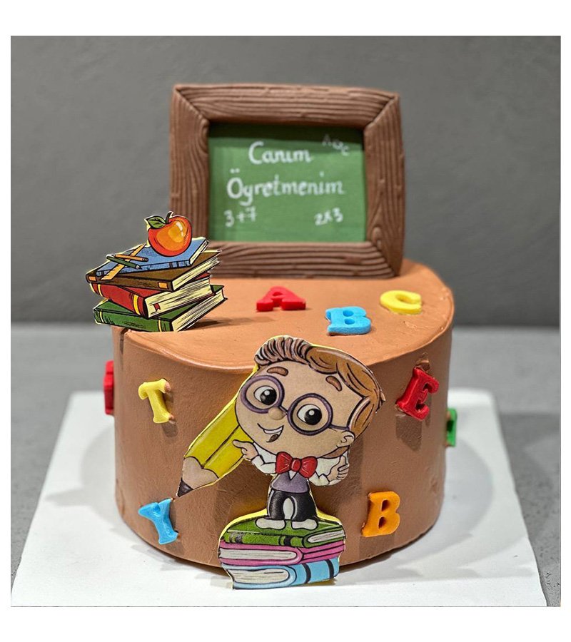 Eğitim Temalı Öğretmenler Günü Pastası Eğitim Temalı Öğretmenler Günü Pastası