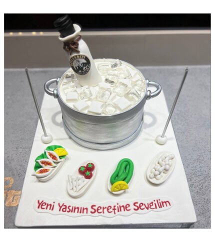 Eğlenceli Rakı Sofrası Kutlama Pastası