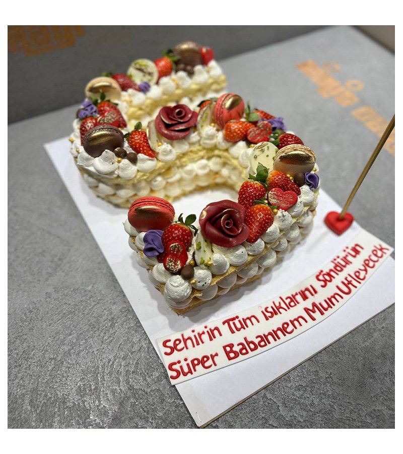 babaanneye doğum günü pastası