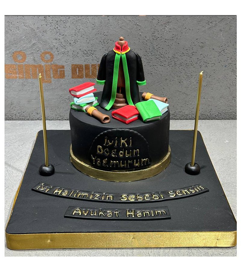 Adaletin Tatlı Temsilcisi Pastası Adaletin Tatlı Temsilcisi Pastası